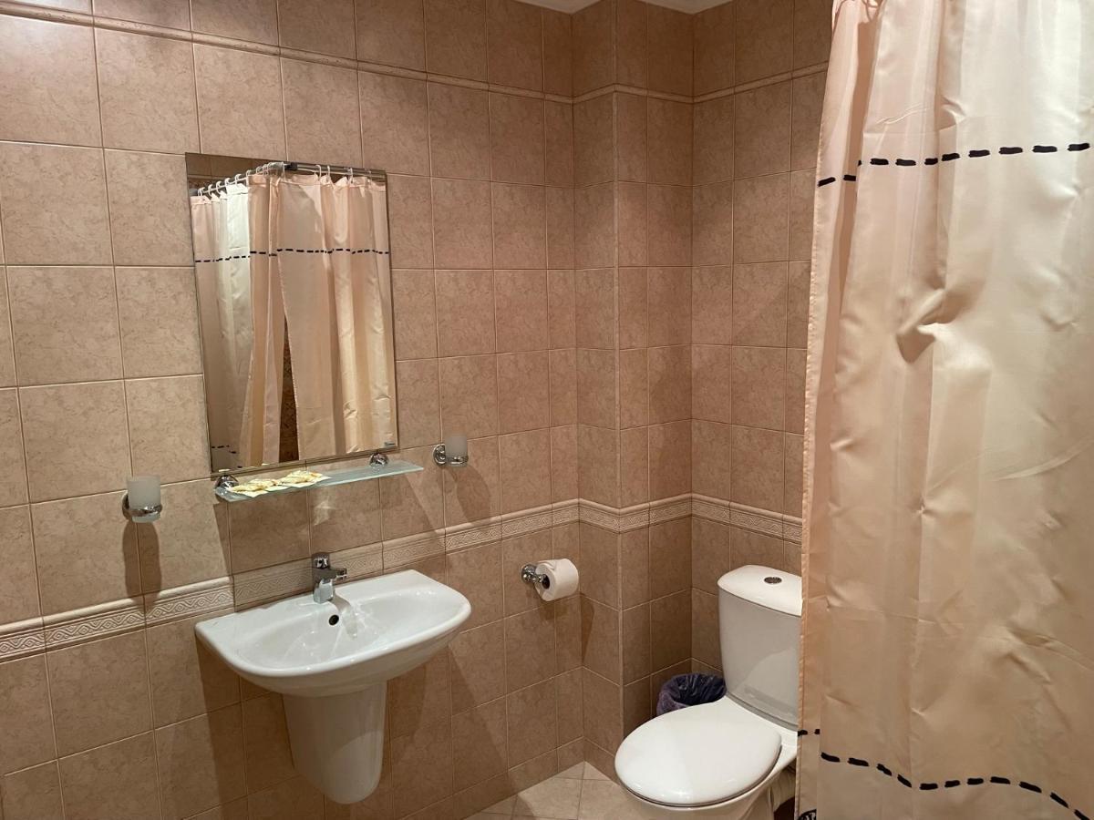 Hotel Hitar Petar Gabrovo Buitenkant foto