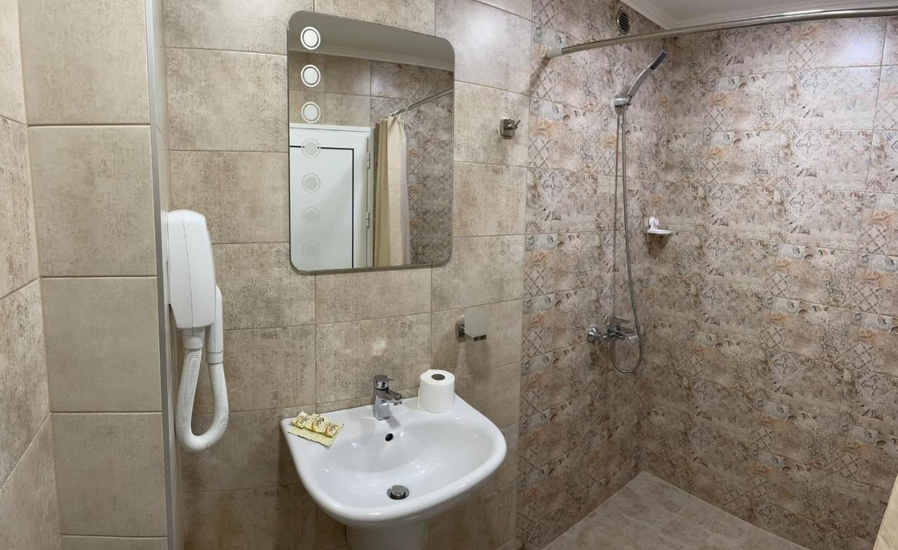 Hotel Hitar Petar Gabrovo Buitenkant foto