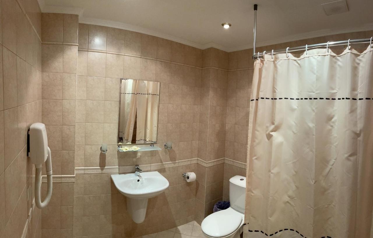 Hotel Hitar Petar Gabrovo Buitenkant foto
