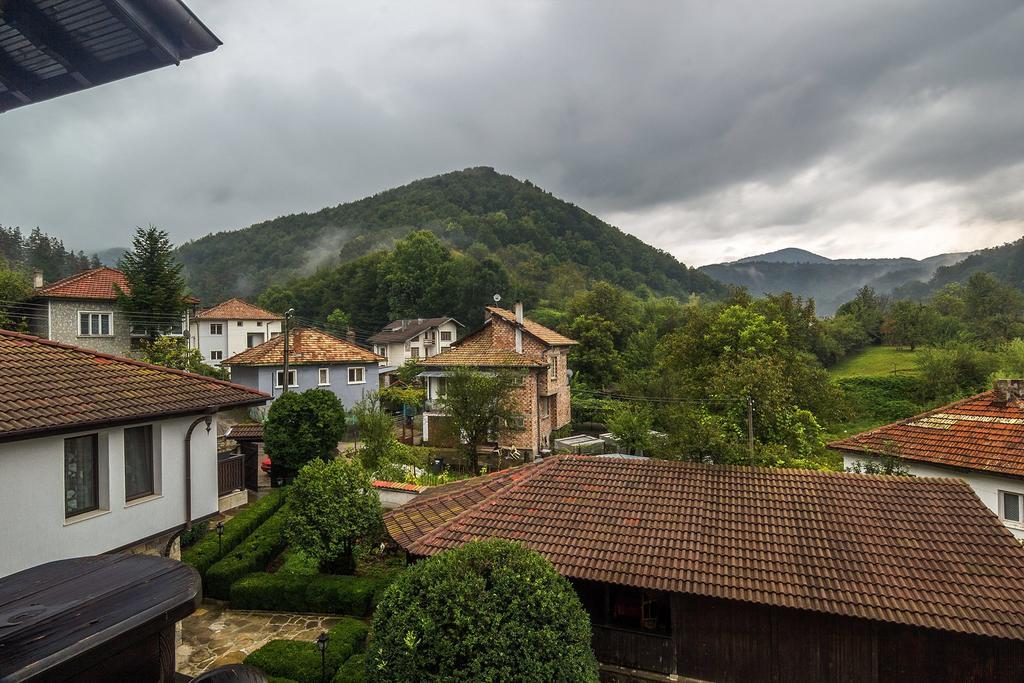 Hotel Hitar Petar Gabrovo Buitenkant foto