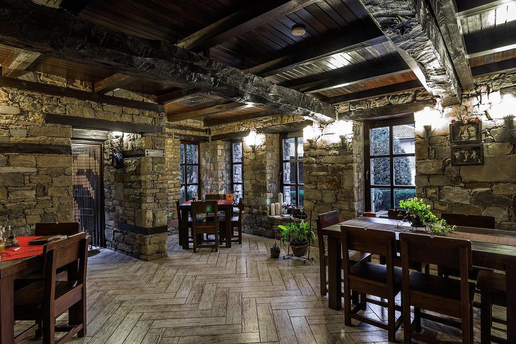 Hotel Hitar Petar Gabrovo Buitenkant foto